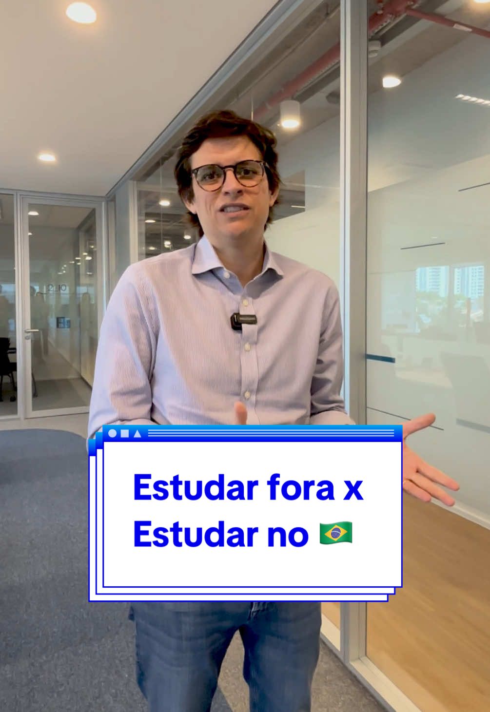 Você estudaria fora ou no Brasil? Comenta sua opinião!💙  #linkschool #faculdadedebusiness #empreendedorismo #faculdadedeempreendedorismo #startup 