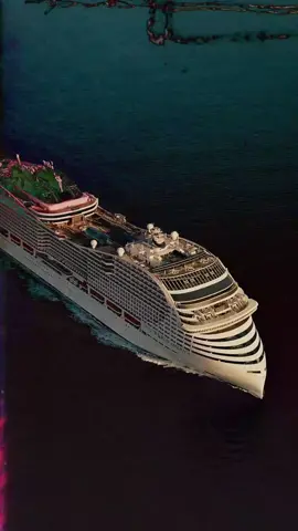 ¡Miami sigue rompiendo récords! La nueva terminal de cruceros de MSC ya es una realidad… ¡y es la más grande del mundo! ⚓🌎 Ubicada en el puerto de Miami, esta megaestructura no solo redefine la experiencia de embarque, sino que también consolida a la ciudad como la capital mundial de los cruceros 🚢✨ Diseño futurista, tecnología de punta y capacidad para recibir hasta 36,000 pasajeros por día. ¿Te imaginas comenzar tu viaje desde un lugar así? 🤯 Inversión, turismo y lujo… todo en un solo lugar 💼✈️💎 ¿Estás listo para zarpar desde el corazón de Miami? — Diana Rojas Smart👩🏻‍💻 Real Estate Agent | Smart Miami Realty✨ 🏙️ Selling MIAMI | Pre-Construction Expert 📲 (786) 229-0898 📧 dianarojasmart@gmail.com 🌐 www.dianarojasmart.com #Miami #MSC #TerminalMSC #PuertoDeMiami #InversionesMiami #VivirEnMiami #MiamiLifestyle #TurismoMiami #MiamiLuxury #dianarojasmart 