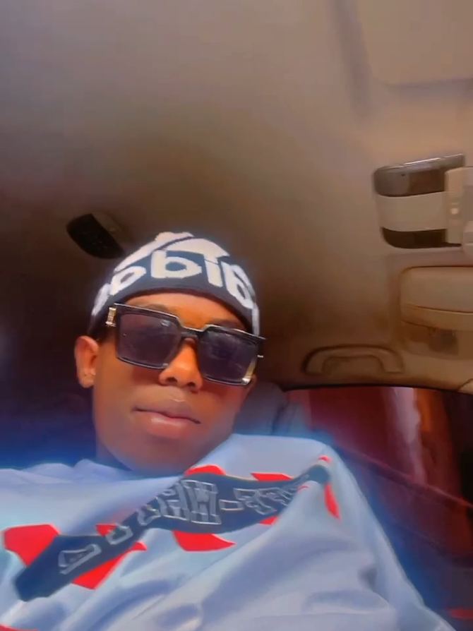 The looks that look like me 