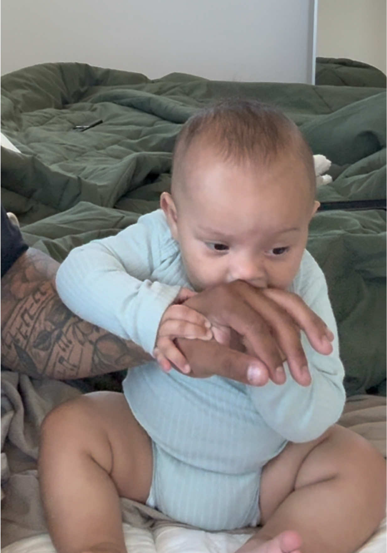 Buddy is just teething 😂.. he still attacks tho 🤦🏽‍♂️ @Zaza #babiesoftiktok #zaza #larobenz 