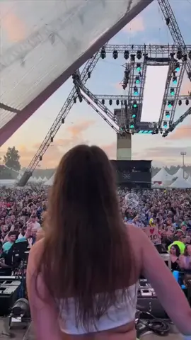 #shufflechallenge #shuflledance #festival #Nostalgia #anos90a2000 #djraeloficial®️ #foryoupageofficiall #vaiprafycaramba #tik_tok #viral 