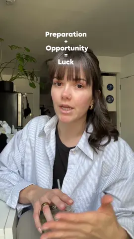 Only you can make it happen for yourself👏 Whether it's a new job, moving, career pivot - If you don't put energy and effort into it, it won't happen. Stop comparing yourself to others' timelines and take action on yours #careeradvice #careergrowth #LifeAdvice #luckygirlsyndrome #careertips #careersuccess #takeactiononyourdreams 