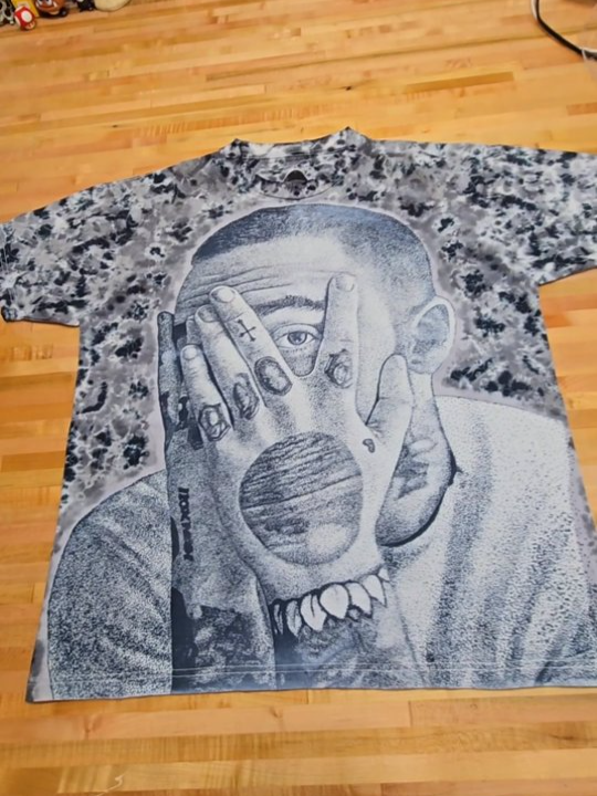 Amazing 🔥. What do you think? . By @dyes_n_goodvibes . . #art #artwork #tiedye #handmade #artprocess