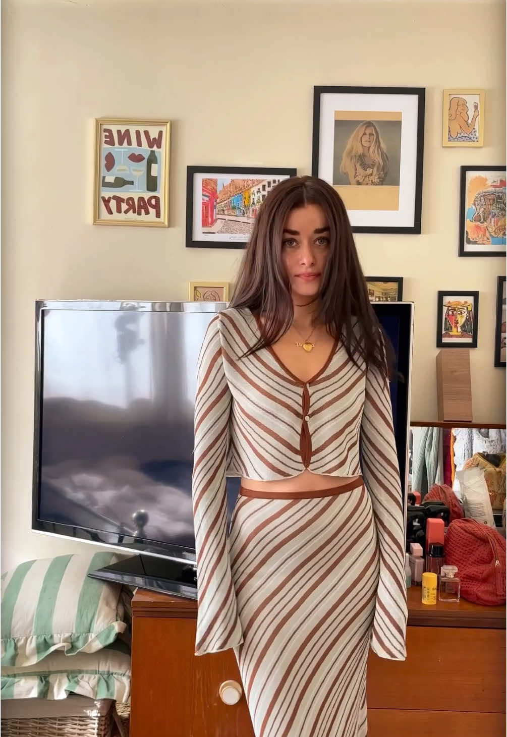 Friday night look 🤪 #fyp #viral #foryoupagе #foryoupage❤️❤️ #trendingvideo #trendy #ltk #styleinspo #fashiontiktok #OOTD #outfit #ireland #irish 