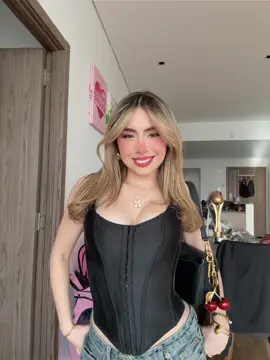 why are you so obsessed with me?🤪 #karentorres #mexico #parati 