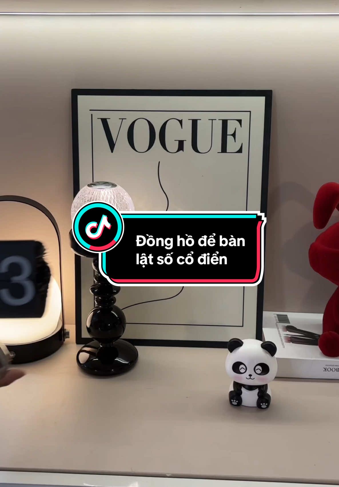 Đồng hồ để bàn lật số 🔮#yeunhanghiendecor #decorphongkhach #donghodebancodien #donghodebandep #donghodebanlatso 