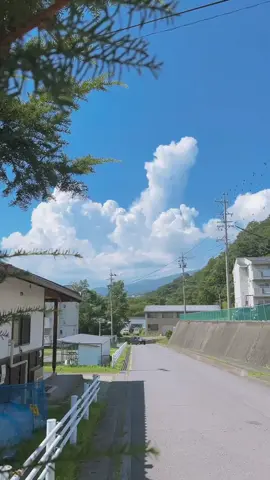 일본의 하늘은 왜이리도예쁠까