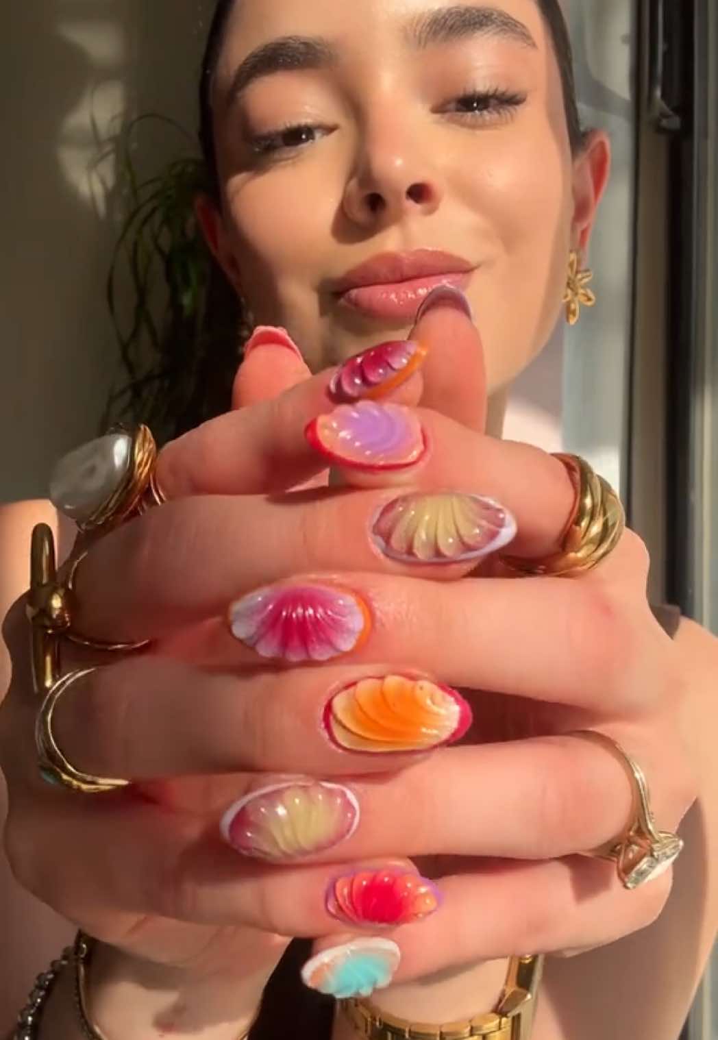 ELLASS!! 🍒🍉🍊☀️🍓🍋🥝 Sé paso de lanzota mi @Ashley como siempreeee❤️‍🩹❤️‍🩹 #springnails #spring #aura #nailtrend #nailtransition #nails2025 #nailart #nails #naildesigns 