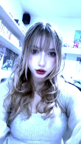 let's pretend idk about the lyrics #rebzyyx #2010 #tik_tok #fyp #kpopfyp #kaiamatwice #stanloona 