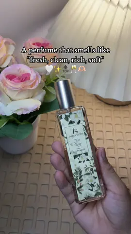 #andreasecretperfume #andreasecret #andreasecretyourway #andreasecretconfidentblooms #perfume #longlasting 