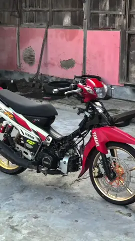 🥰#fizr #sragen24jam #fizrsunmorry #5kmkagakngejem #murahnikmatlezat #twostroke #mots? #fyp #fouryou #fouryoupage #lewatberanda #viral 