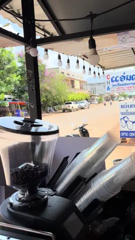 ເກືອບຂາຍດີທຸກມື້😅#ສາວປາກເຊ🇱🇦 #ແມ່ຄ້າຂາຍນ້ໍາປັ່ນ #เทรนด์วันนี้ #tiktok 