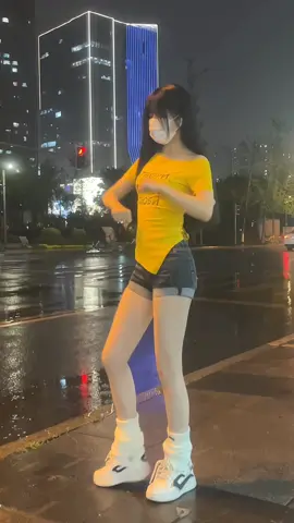 Supper idol😁 #nhactienganh #giaitri #cover #dance #douyin #gaitrung #nhactrungquoc 