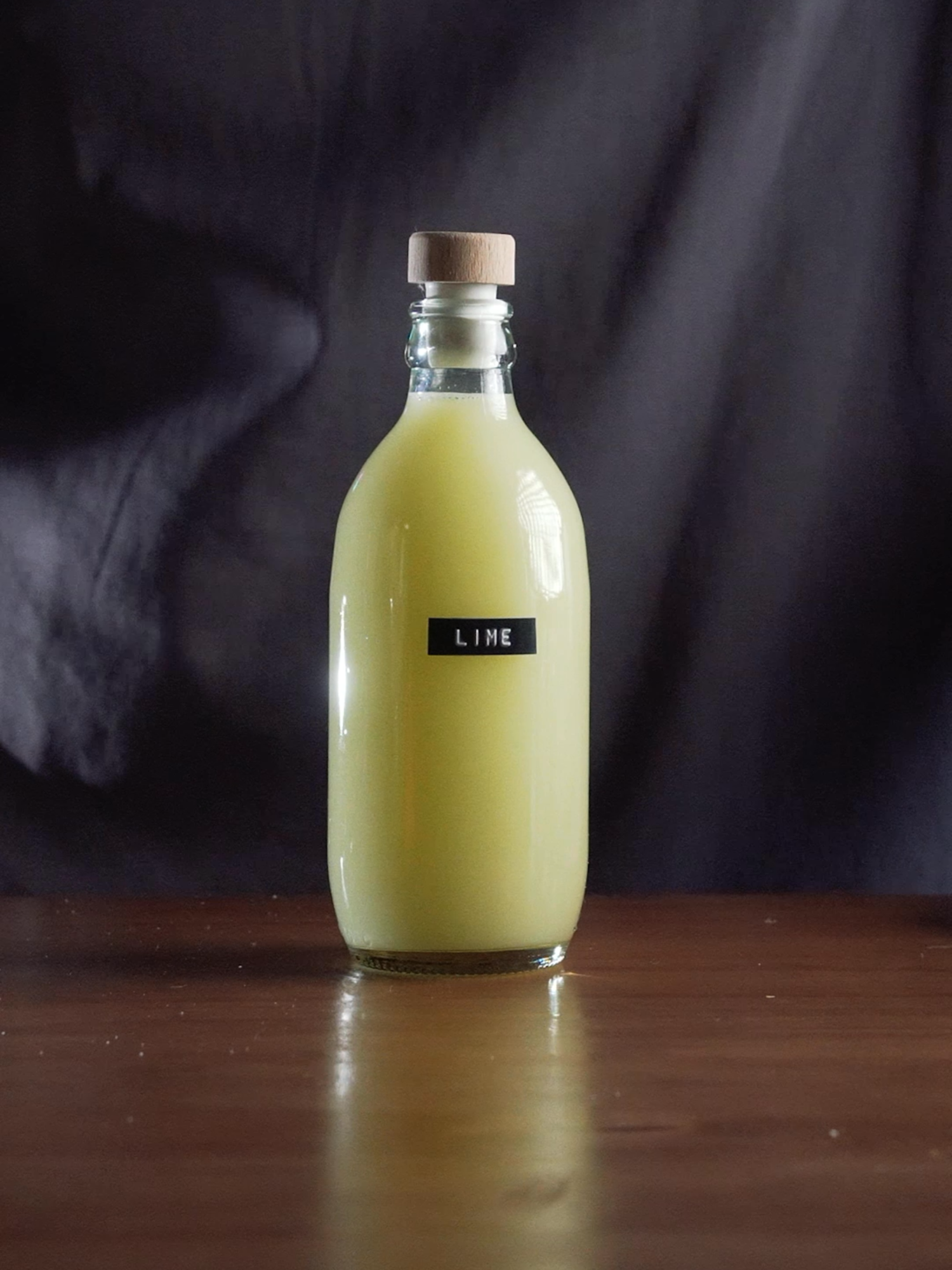 LIME SUPER JUICE! Easy and fast recipe! Recipe by Kevin Kos: Lime zest Lime zest weight * 0.66 = citric acid weight Lime zest weight * 0.33 = malic acid weight Lime zest weight * 16.6 = volume of water Freshly squeezed lime juice *Optional: pinch of salt #kalentos #dimakalentos #cocktails #Recipe #drink #dimacocktails #shorts #reels
