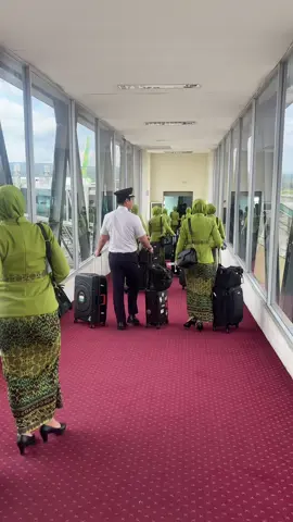 Persiapan Crew Citilink Untuk membawa tamu Allah untuk beribadah ke tanah Suci Makkah 🕋🕋🕋 #citilinkindonesia #citilink #crew #pramugari #pramugaricitilink #a330_900neo #a330neo #umroh2025🕋🤲 #makkah #beranda #foryou @tiktok creators 