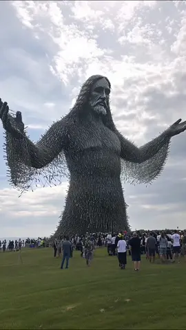 This breathtaking statue of Jesus, created entirely from nails, stands as an unforgettable reminder of His sacrifice and the powerful transformation offered through His love. Each nail tells a story of redemption, unity, and everlasting grace. 🙏❤️ Share if you're moved by His incredible love! #JesusSaves #SacrificeOfLove #Redeemed #ChristIsKing #FaithOverFear #ChristianArt #UnityInChrist #Salvation #EasterMessage #PowerOfForgiveness