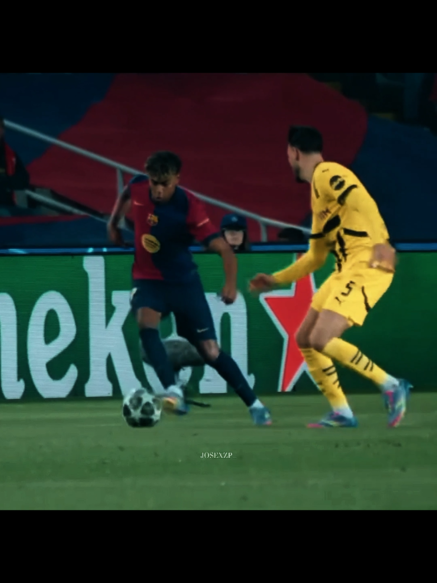De ti siempre tengo apetito 😜 | #lamineyamal #yamal #lamineyamal💎 #lamine #fcb #fcbarcelona #baile #footballtiktok #fyp 