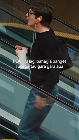 Begini lah kira kira kalau lagi bahagia😅  #fyp #pov #musikviral #sallywhenthewinerunsout 