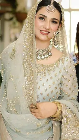Pakistani bridal dress in new style for summer wedding season for 2025 #brandedsuit #3piece #2piece #Pakistanibridaldress #fyp #foryou #foryoupage #fancysuit #weddingsuit #realfashion #weddingdressforbridal #bridaldressdesings #summerlawnsuit #trendingsong 