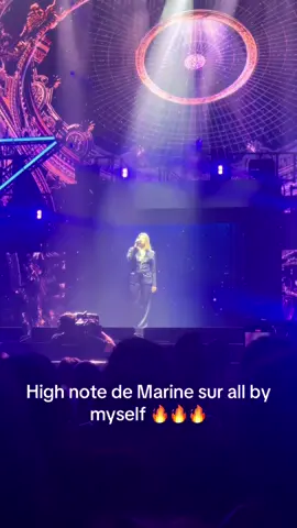High note de Marine sur all by myself à Lyon 🔥🔥 #marinedelplace #staracademytour2025 #ldlcarenalyon #allbymyself #concert 