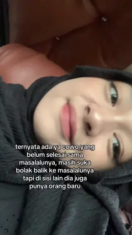bingung mau ksian sma yg mna.