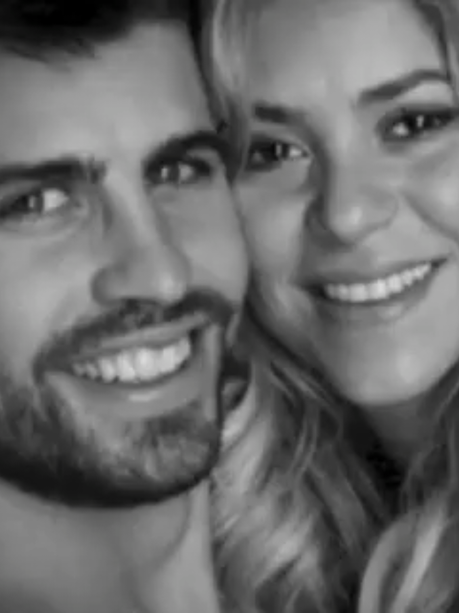 Shakira and family - The most beautiful memories with Piqué #Shakira #Piqué #shakiraypique #family #milan #sasha #beautifulmoments #latina #colombia #_shakirafans_  @Shakira 