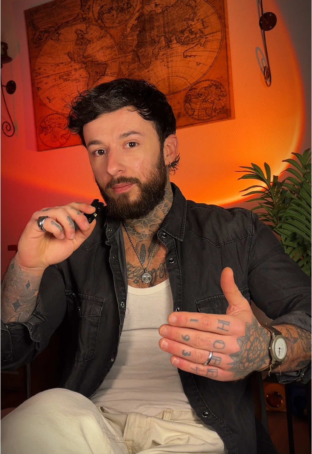 ⚠️ Sans t’en rendre compte tu fais peut-être ces erreurs qui détruisent ta confiance en toi… . . . . #confianceensoi #développementpersonnel #oserêtretoi #affirmationdesoi #penséepositive #mentalitédegagnant #croissancepersonnelle #passàlaction #leadershippersonnel #motivationquotidienne 