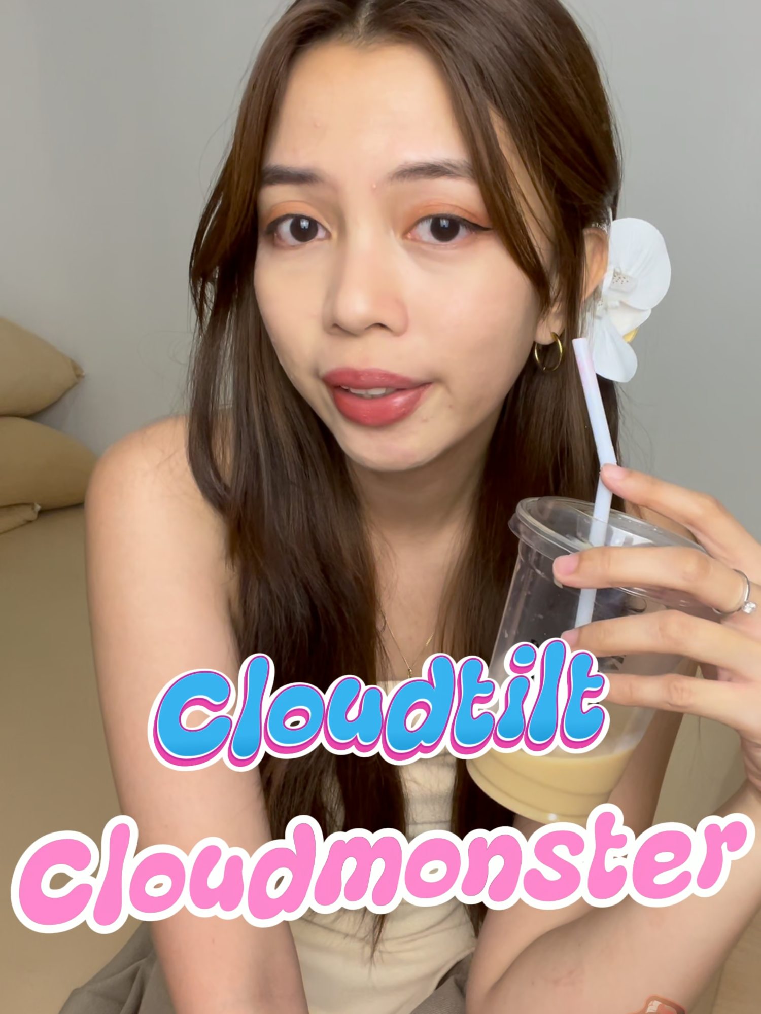 To our dear clients who struggles on what they should choose - Cloudtilt or Cloudmonster, here's our video to help you out! #oncloud #oncloudrunning #cloudtilt #cloudmonster  Message us for more inquiries!