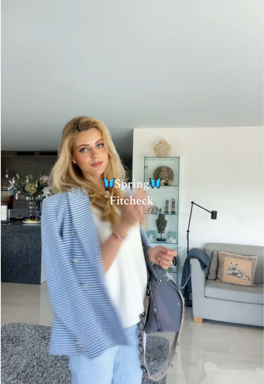 tiny little fitcheck🦋🤍✨ #spring #OOTD #fitcheck #springoutfit #outfit #outfits #fitcheckgirl #zurich #switzerland #fyp #outfitinspiration #springvibes #springfashion 