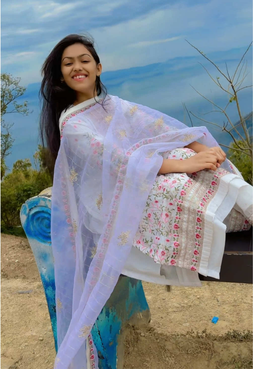 এটা কোন জায়গা বলেন তো সবাই?? 😊❤️‍🩹 #কুমিল্লার_মেয়ে @🦋rini🦋 #foryou #foryoupage #fypシ゚viral #unfrezzmyaccount #bdtiktokoffici #viral #tiktok #ripa #fypシ @TikTok @TikTok Bangladesh 