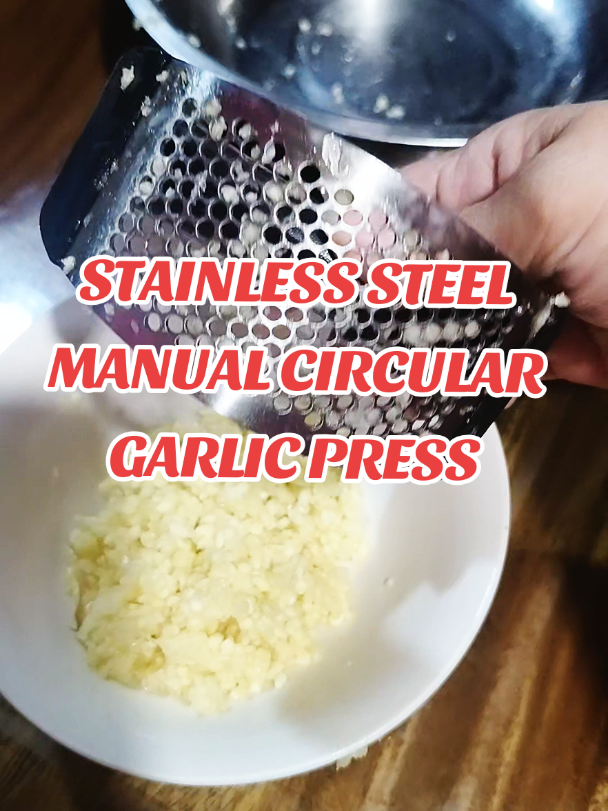 STAINLESS STEEL MANUAL CIRCULAR GARLIC PRESS/PANG DIKDIK NG BAWANG. #sybelaffiliate #tiktokfinds #garlicpress #stainlesssteelgarlicpress #garlicpresser #pangdikdikngbawang #kitchenpeeler 