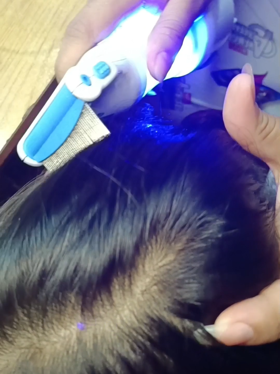 electric v-comb pang tanggal kuto at lisa #comb #electricom #fyppppppppppppppppppppppp 