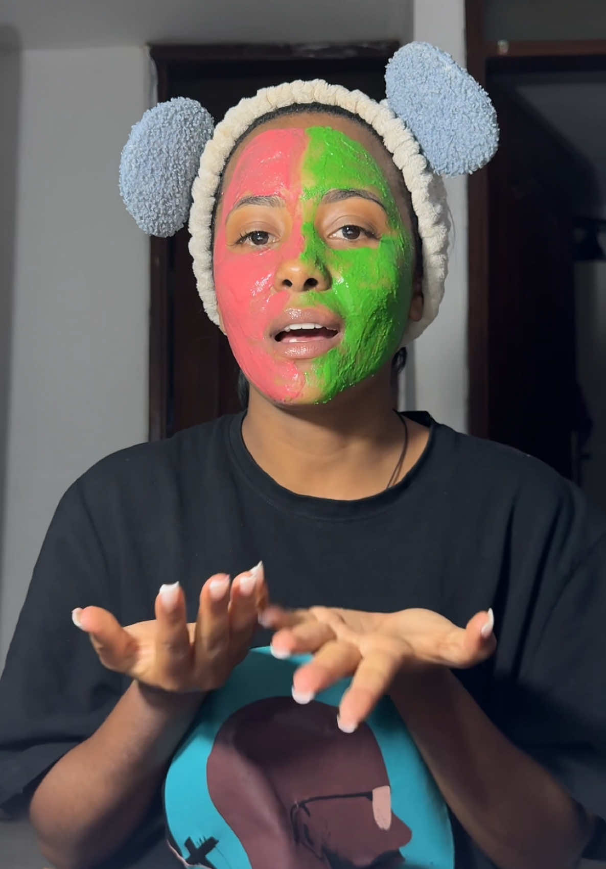 What country is this? 😂@Gold Makeup Studio #mahider_k #ethiopian_tiktok #ethiopian_tik_tok🇪🇹🇪🇹🇪🇹🇪🇹ሀገሬ #የእናንተገፅ #facemask #rosepetals #skincare 