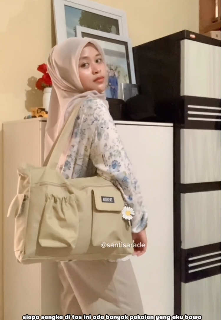 cussss muraaah banget #tas #taswanita #tasselempang #totebag #tastravel #tasmuatbanyak #taskorea #taskoreanstyle 