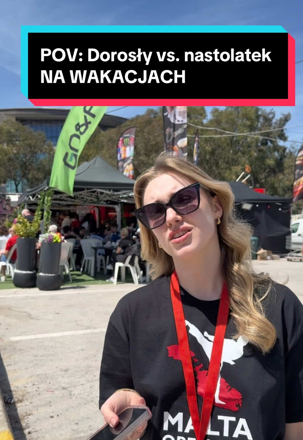 Na wakacjach próbujecie nowych rzeczy, czy trzymacie się tych znanych? 🧐🌴 @Nicole Węcławiak #rodzina#wakacje#śmieszne 