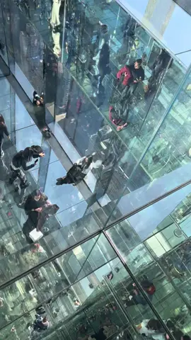 #summitonevanderbilt #glasstower #nyc #nyclife #amazing #matrix #skyscrapper 