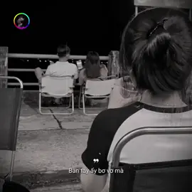 Nhìn người khác hạnh phúc mà cảm thấy chạnh lòng..#xuhuongtiktok #nhachaymoingay #nhactamtrangbuon 