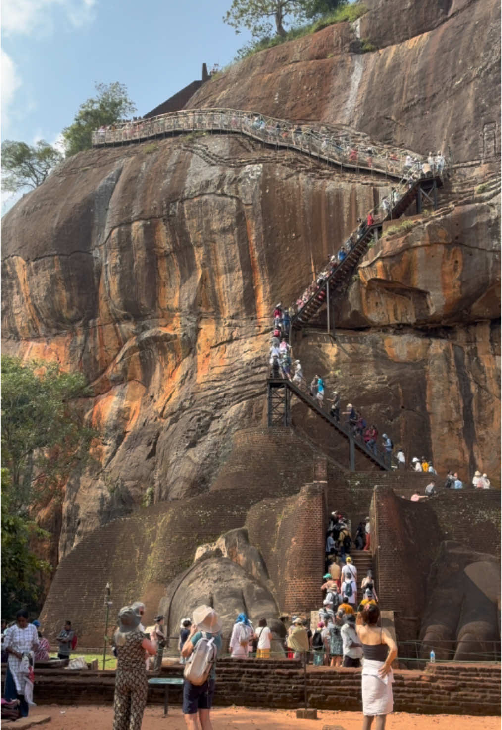 Pov : le rocher du lion au Sri Lanka #srilanka #voyage #travel #tourisme