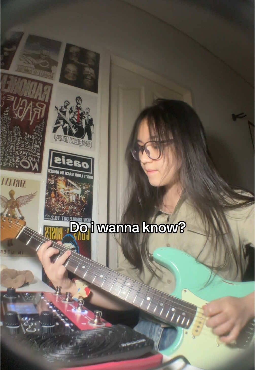 Do i wanna know..? #arcticmonkeys #doiwannaknow #guitar #jvcustom #electricguitar #fyp #guitartok #mooerge150pro 