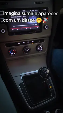 imagina sumir e aparecer com um desses 🤭🚀 . . . . #golf #tsi #msi #gti #mk7 #vw 