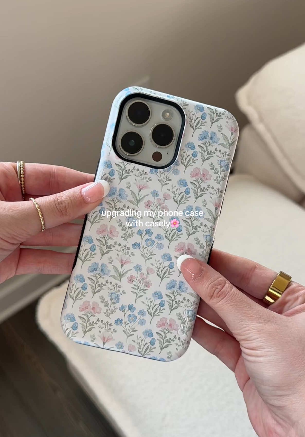 the cutest phone case for spring!!🌸 use code MEGANLEPERE30 for 30% off your casely order!!! @Get.Casely  #casely #caselyphonecases #phonecase #newphonecase #cutephonecase #spring #floral #aesthetic #girly #girlyphonecases 