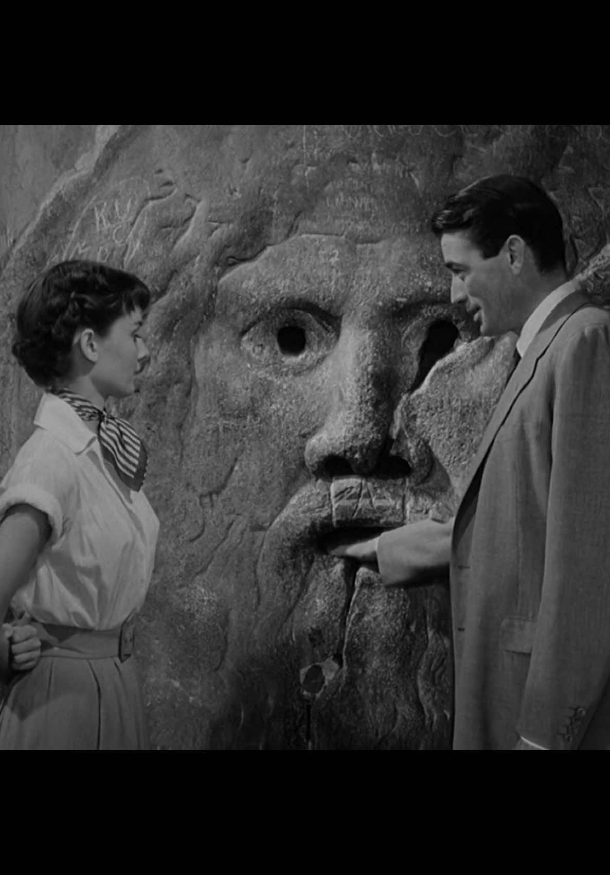 roman holiday i love you #gregorypeck #gregorypeckedit #oldhollywood #oldhollywoodedit #vintage #audreyhepburn #oldmovies #romanholiday #50s #lanadelrey #fyp 