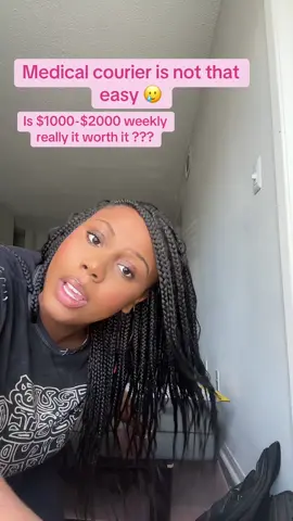 Is medical courier easy as everyone say it is ????  !! JOIN MY LIVE 😩😩😩😩😩😩😩!! #fyp #medicalcourier 