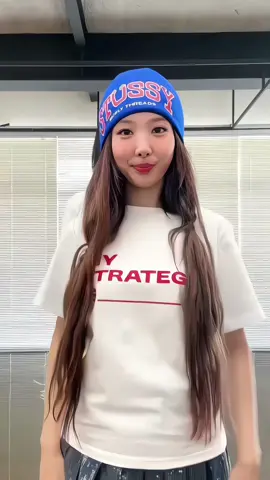 #NAYEON fancam ☆ @˖ ۫ 🄻เɕᧉ !💤˚· | i’m going to see my cousin’s play but first i need to clean #nayeon #fancam #fyppppppppppppppppppppppp #twice 