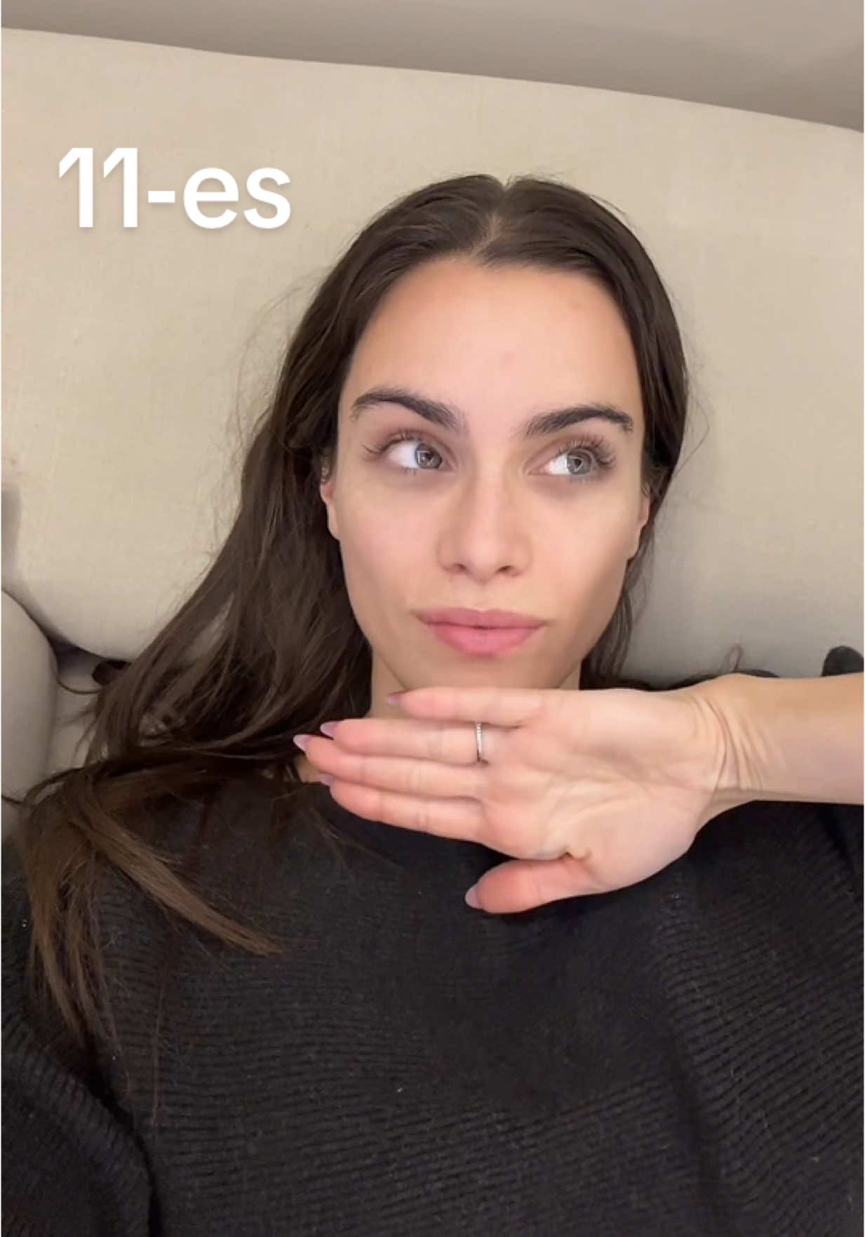 Amikor a vőlegényed kedvenc csapata 11-est rúg. 🙉⚽️ Remélem nen bánta meg az eljegyzést 🙊🙈🙉🩷