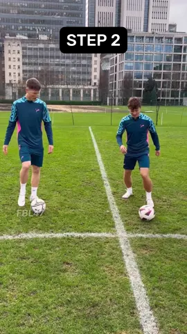 Football Best Skills Traning⚽🔥#football #footballtraning #footballpractice #footballskills #footballdrills #footballtutorial #footballlover #fyp
