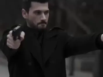 ! كل اللقطات بقناتي بالبايو ¡#hudutsuzsevda #halilibrahim #halilibrahimkarasu #denizcanaktaş #حب_بلا_حدود #خليل_ابراهيم #خليل_ابراهيم_كاراسو #دينيز_جان_اكتاش #fyp #viral #global #explore 