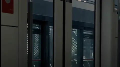 عيونك آخر آمالي .! #عبادي_الجوهر #trendingvideo #fyp #soon 