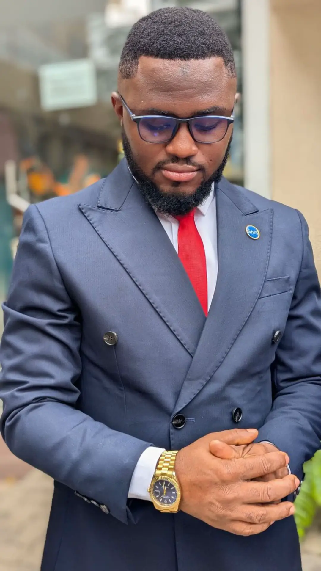 You must work to earn, there’s no food for lazy man !!!🍾🎊🍷🤩 #hardwork #perseverance #persistence 
