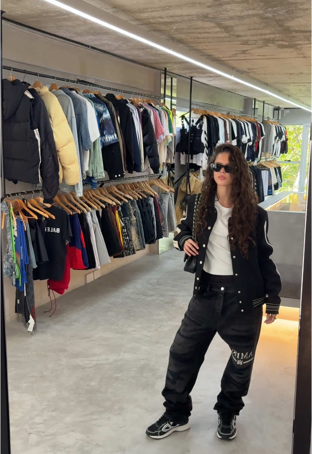 Outfit inspo by the hype company🤝🏼 Outfit disponible en la página web o en al tienda física!  Los esperamos para que armen el suyo🤍